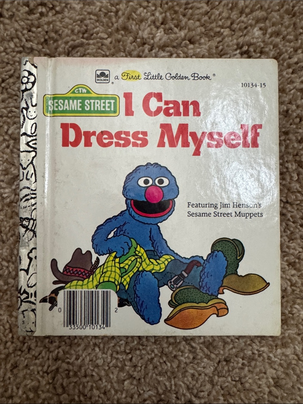 Vintage Little golden book Sesame Street Grover I Can Dress Myself